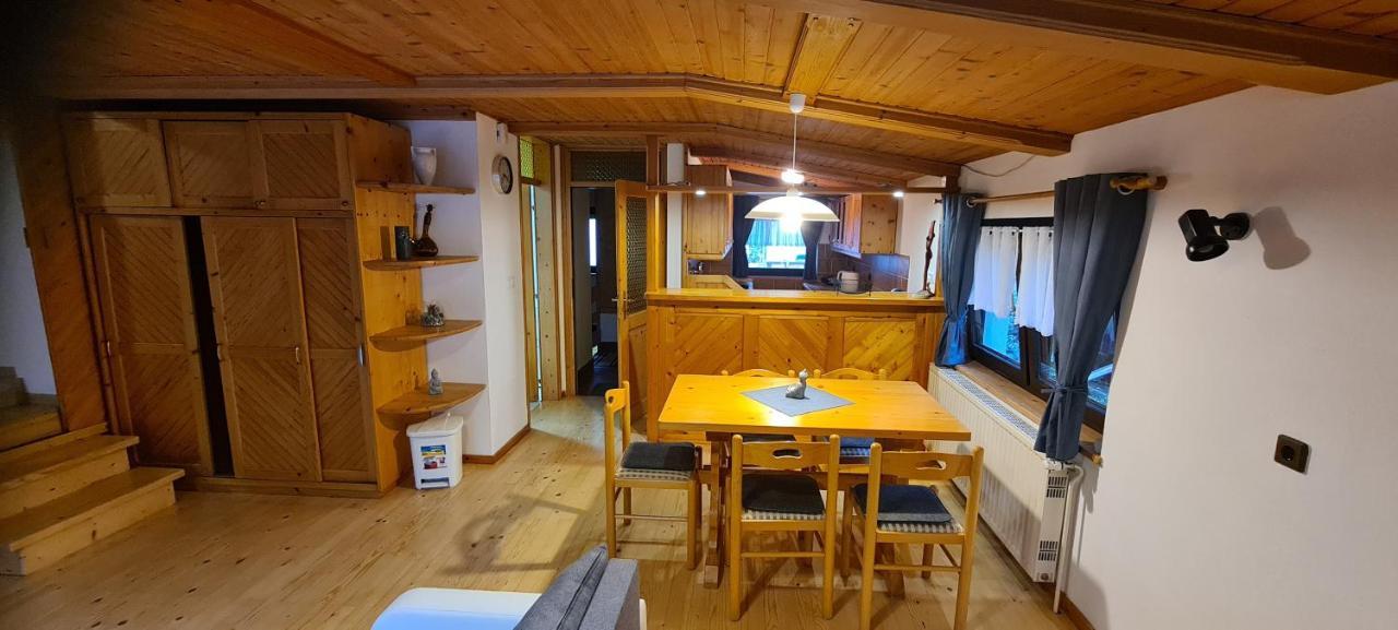 Apartma Vidic Гозд Мартулек Екстериор снимка