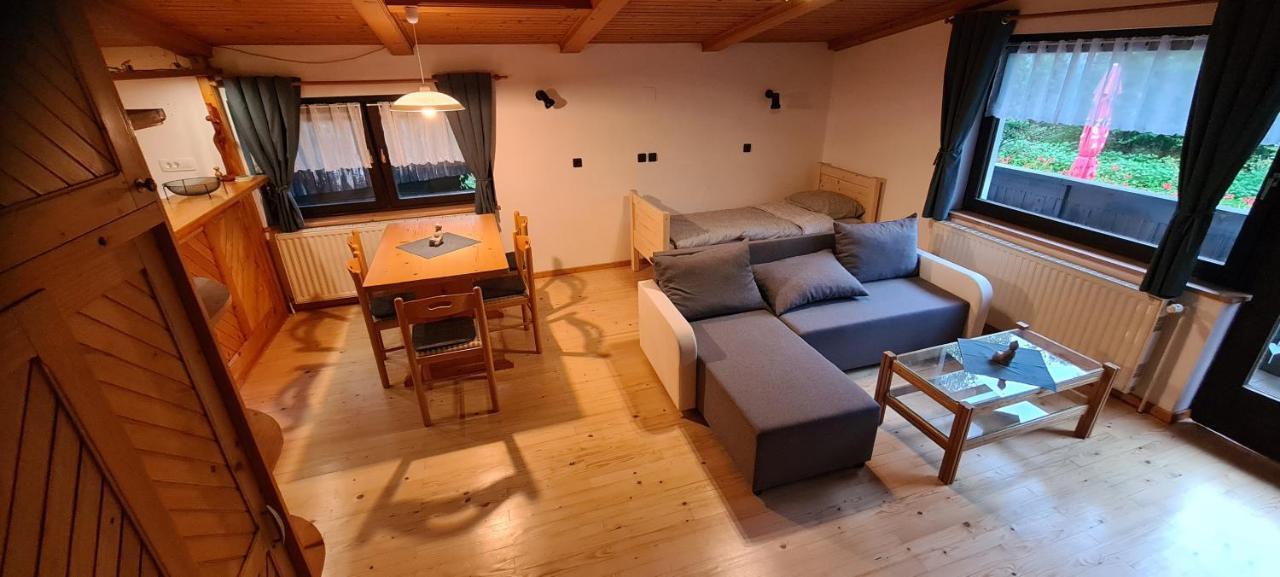 Apartma Vidic Гозд Мартулек Екстериор снимка